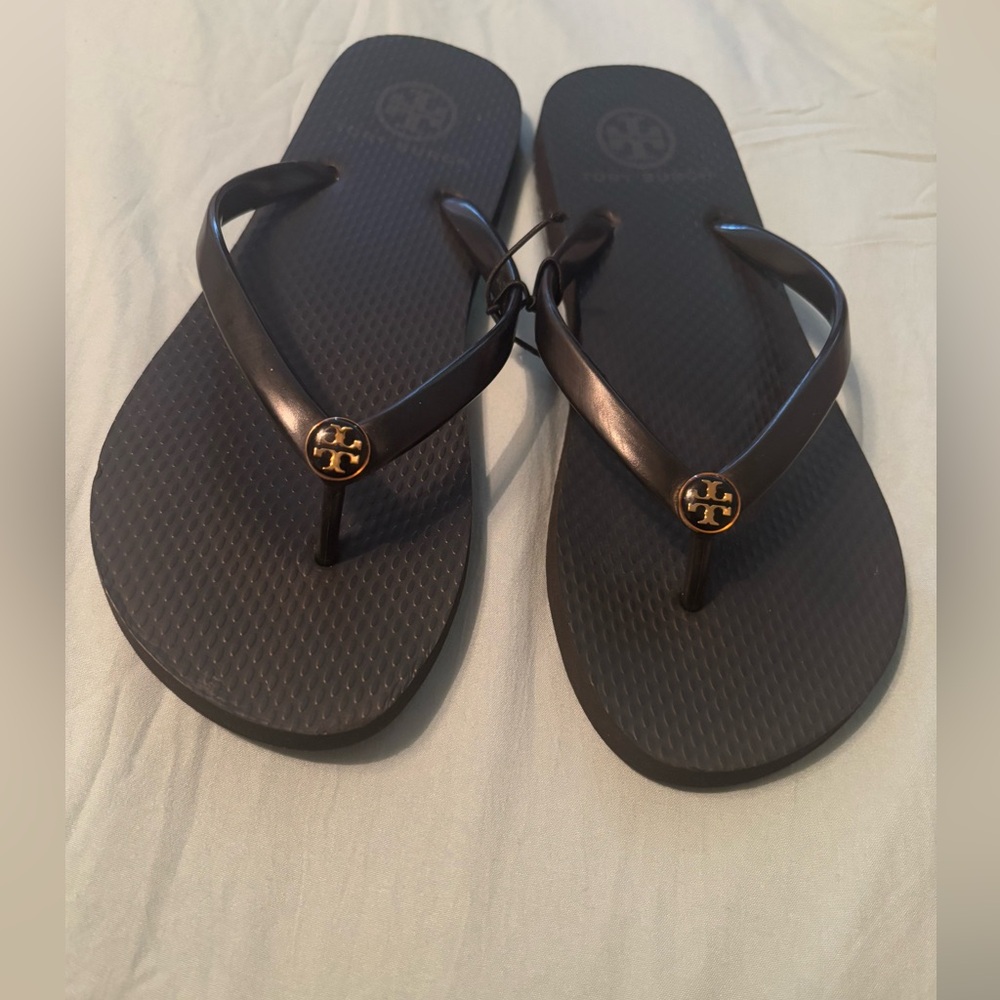 Tory Burch sandals size 6 new